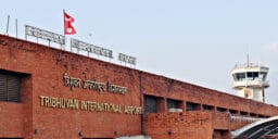 विमानस्थलबाट करिब ४० किलो  ‘थाई गाँजा’ सहित ८ जना पक्राउ