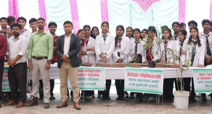  ‘एक विद्यार्थी, एक सीप’ : ग्रिनल्याण्डका विद्यार्थीलाई प्रविधि र सीपको ज्ञान