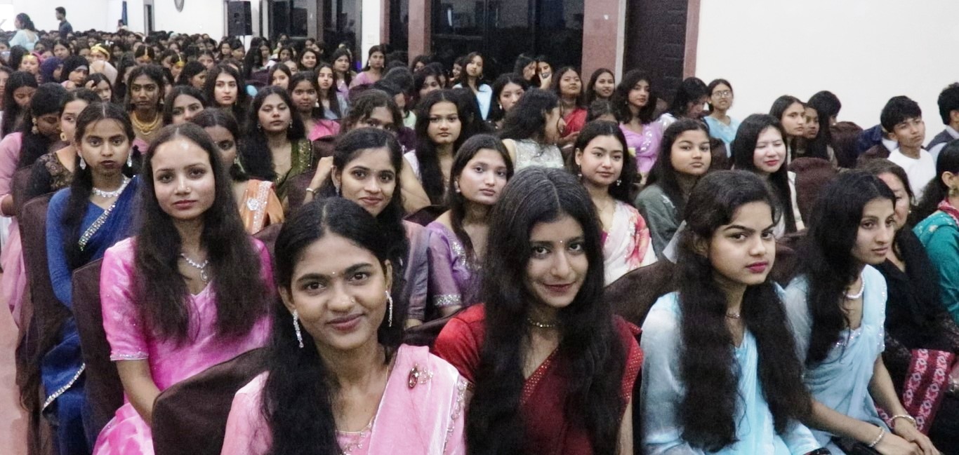 अरनिकोका विद्यार्थीका बिदाइः अनुशासन र व्यवहारिक ज्ञान नै सफलताको कडी