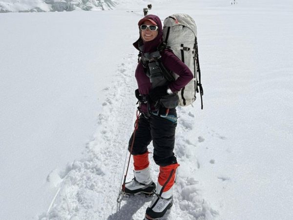 फोटो पत्रकार पूर्णिमा श्रेष्ठद्वारा छैटौँ पटक सगरमाथाको सफल आरोहण