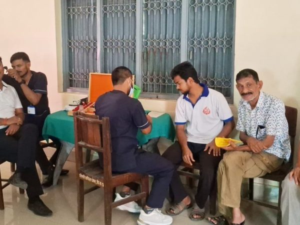 झीपुचः को स्थापना दिवसमा स्वास्थ्य शिविर 