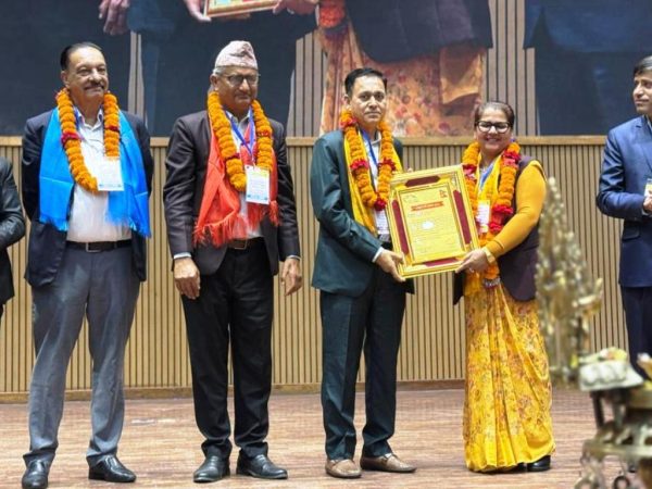 विराटनगरको अरनिको माविलाई ‘राष्ट्रिय शिक्षा सम्मान’