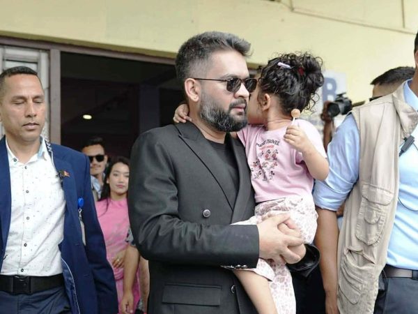 प्रधानमन्त्री बालेन शाह पुगे चितवन
