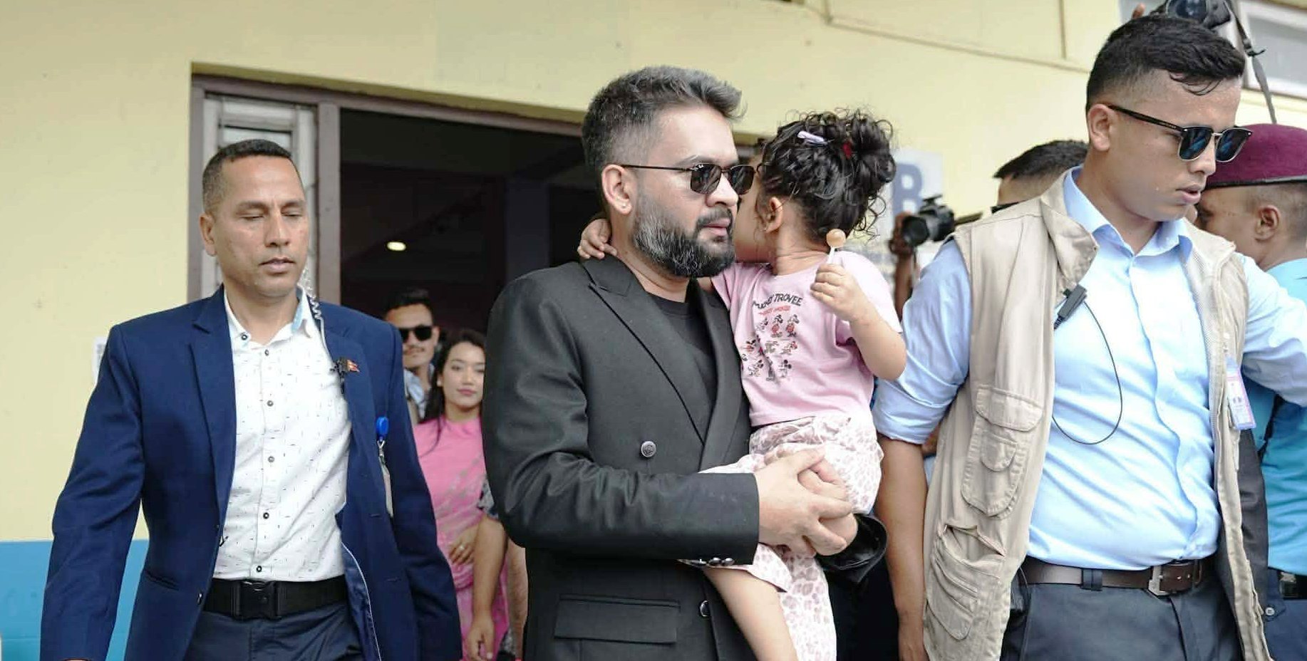 प्रधानमन्त्री बालेन शाह पुगे चितवन