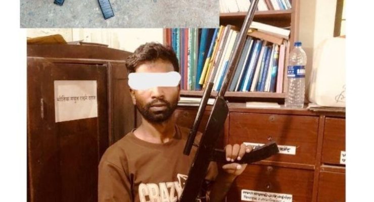 मुहर्रममा नक्कली हतियार देखाई त्रास फैलाउने एक युवक पक्राउ
