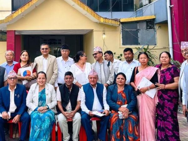 प्रदीप भण्डारीको संयोजकत्वमा पूर्वसांसदहरू मञ्च गठन
