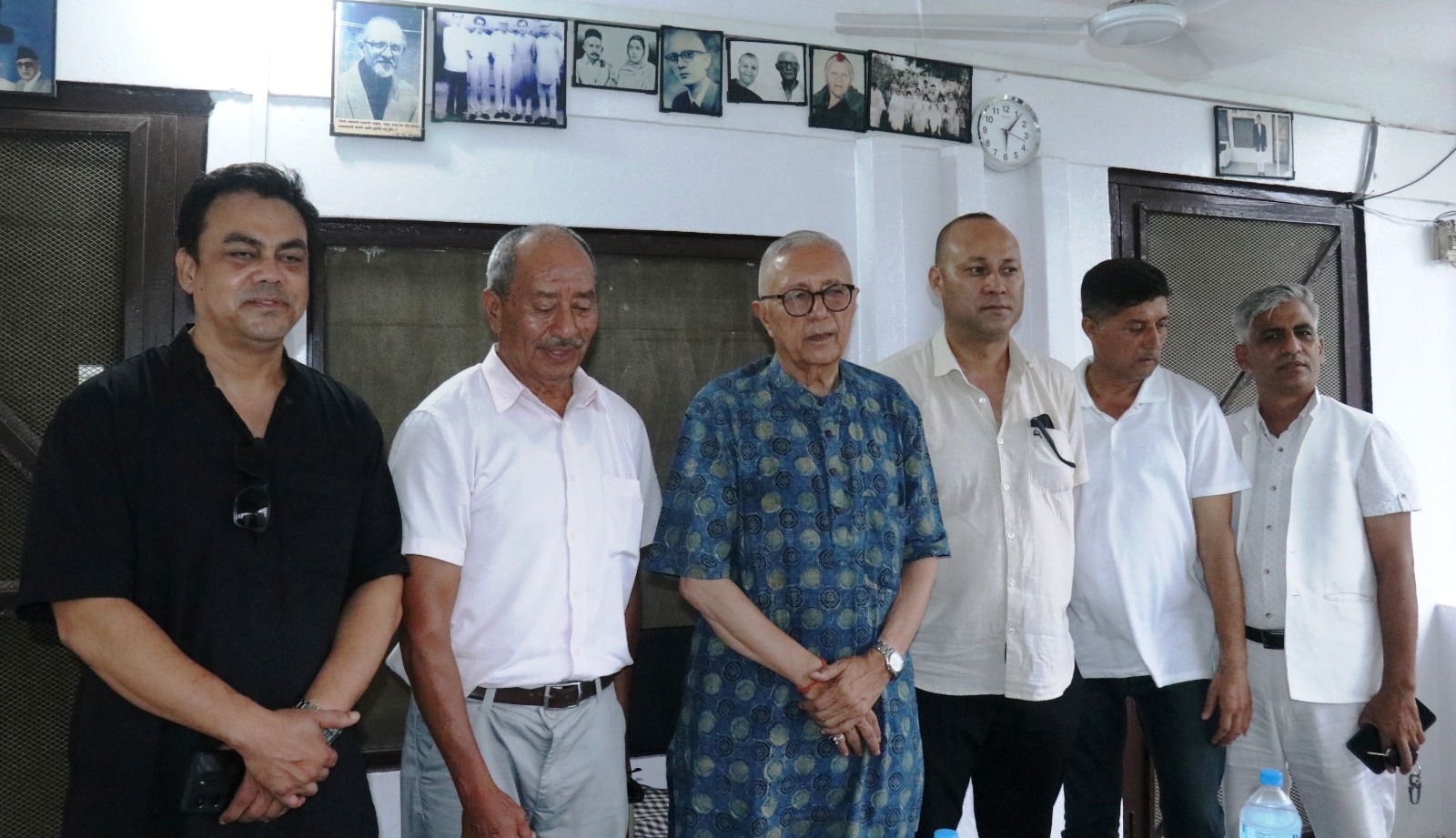 कांग्रेस मिलाउन महानगर सभापतिहरूको ‘मिसन’: डा. कोइरालासँग भेट 