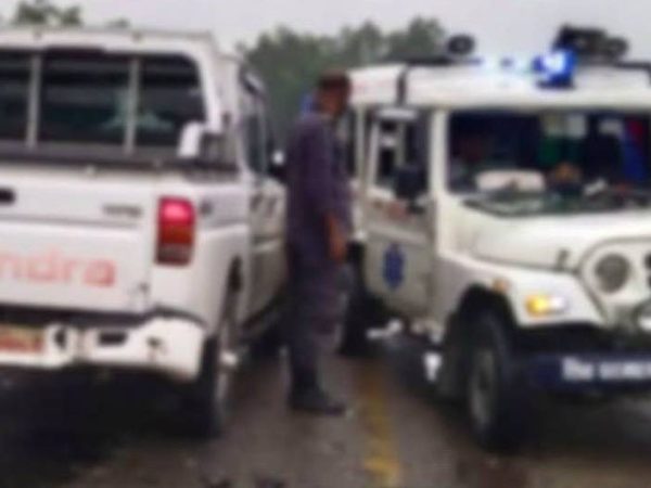 उपमेयर सवार गाडी र एम्बुलेन्स ठोक्किँदा ८ जना घाइते