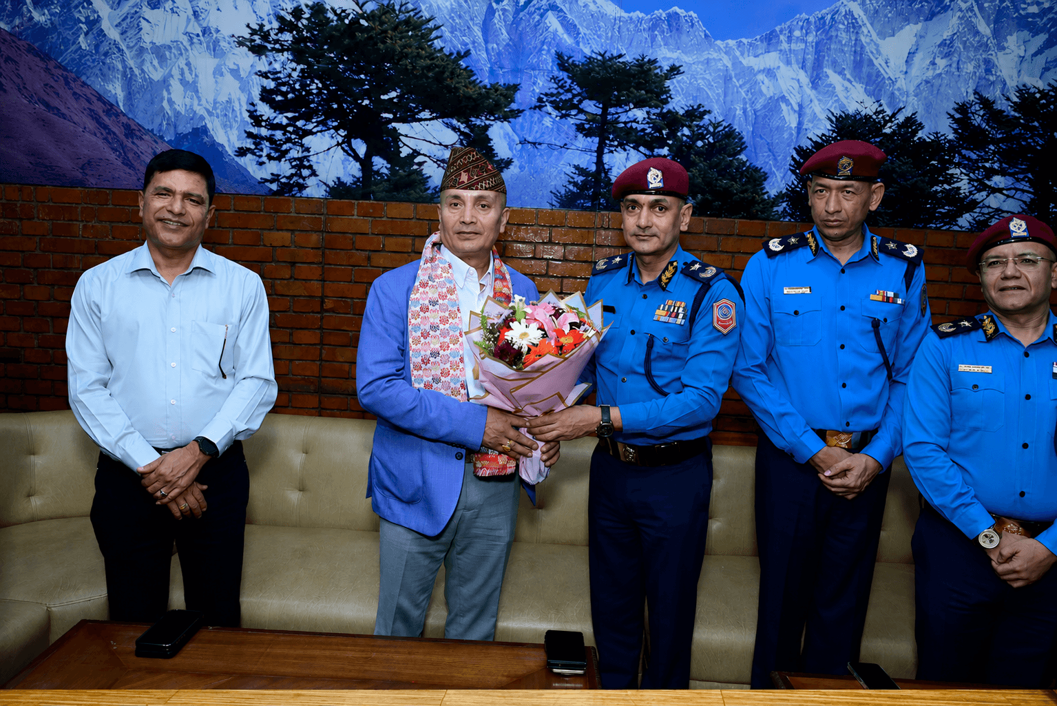  नेपालका दुवै प्रहरी प्रमुख न्युयोर्क प्रस्थान