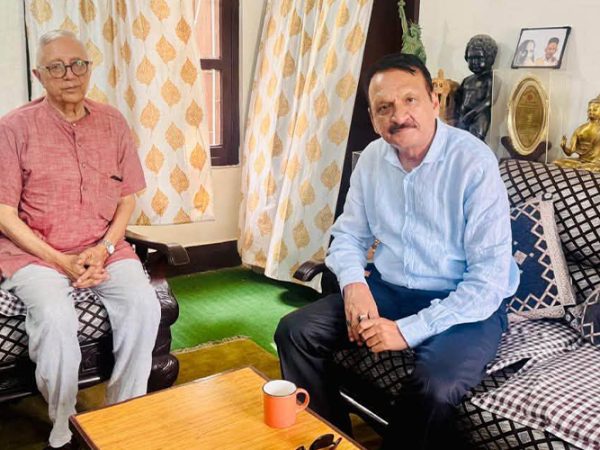 शेखर र प्रकाशशरणबीच कोइराला निवासमा भेटवार्ता