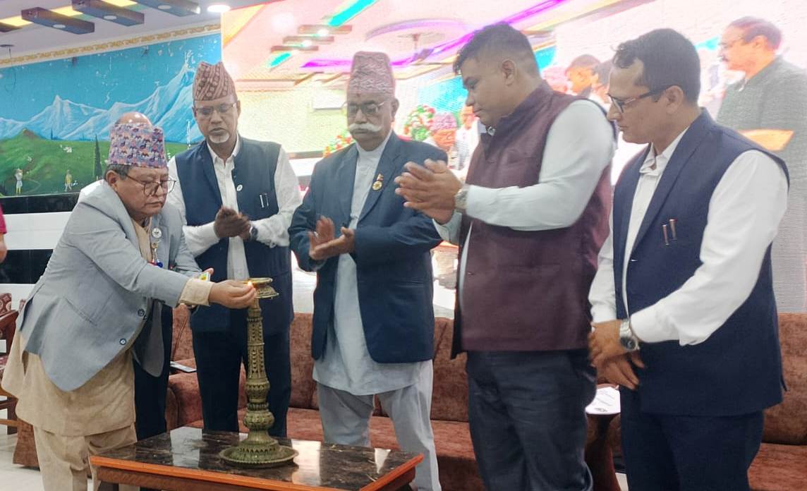 मन्त्रीहरू भाषण सकेर बाहिरिएपछि खेलकुद सरोकारवाला आक्रोशित