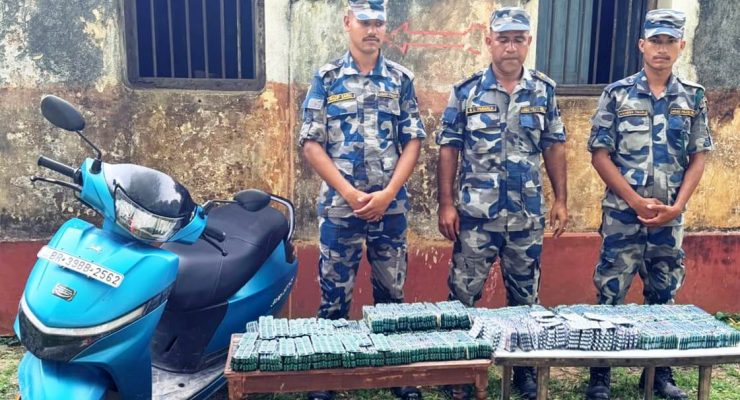विराटनगरमा ठुलो परिमाणमा प्रतिबन्धित औषधिसहित स्कुटर बरामद 