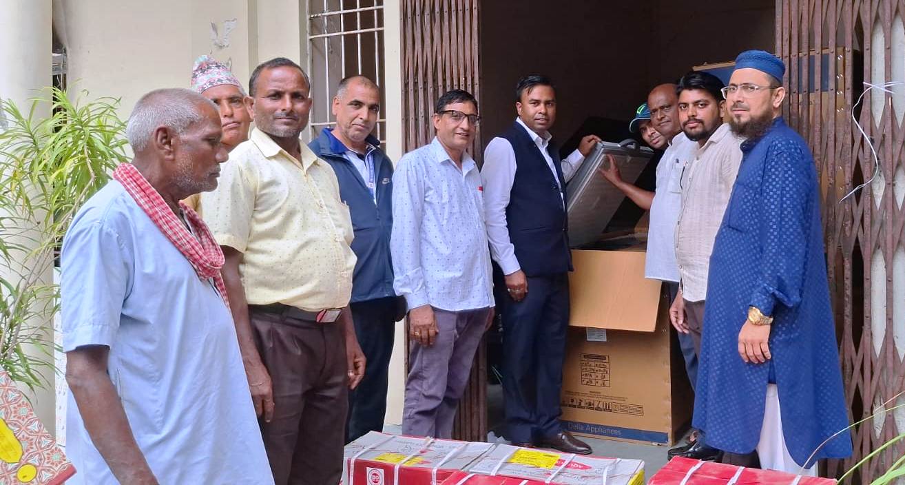 विराटनगर महानगरद्वारा ५० प्रतिशत अनुदानमा डी–फ्रिज र सिँचाइ मोटर वितरण