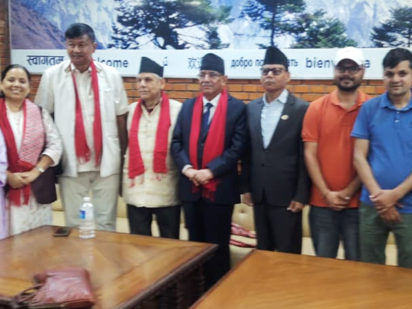 अन्तर्राष्ट्रिय वामपन्थी सम्मेलनमा सहभागी हुन प्रचण्ड श्रीलंका प्रस्थान