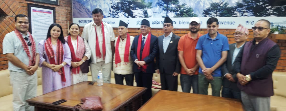 अन्तर्राष्ट्रिय वामपन्थी सम्मेलनमा सहभागी हुन प्रचण्ड श्रीलंका प्रस्थान