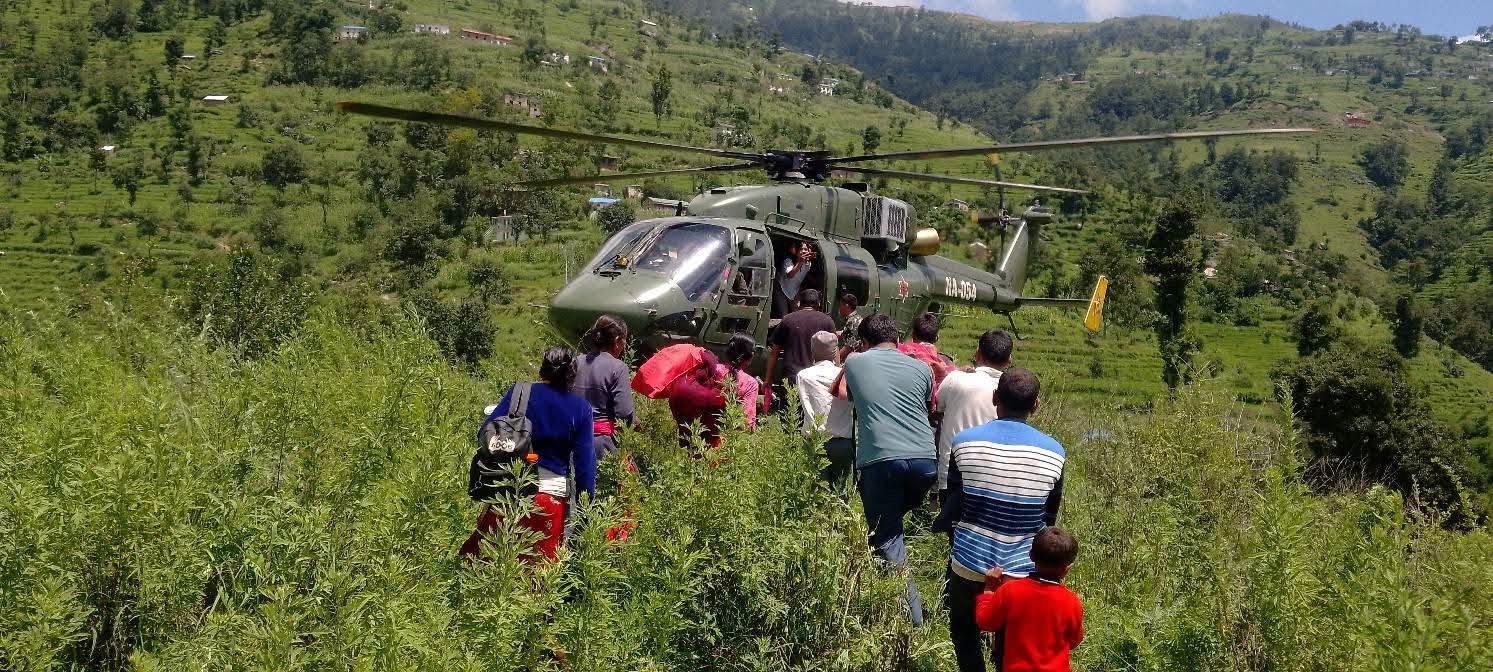 भोटेकोशी बाढीमा फसेका ८२९ जनाको हवाई उद्धार