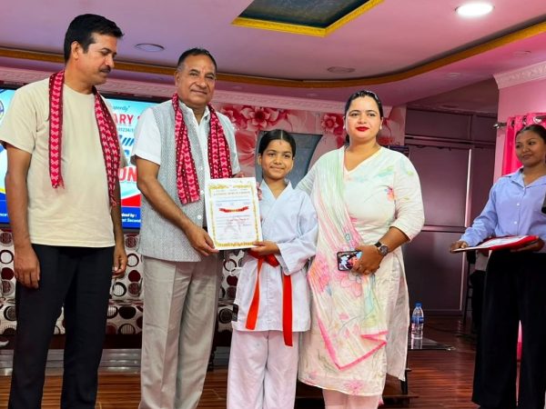 एभरेस्ट स्कुलका कराँते खेलाडीको ग्रेडिङ सम्पन्न