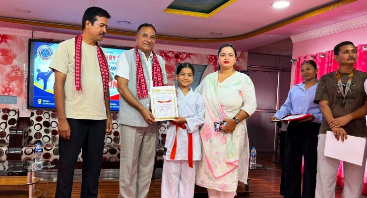 एभरेस्ट स्कुलका कराँते खेलाडीको ग्रेडिङ सम्पन्न