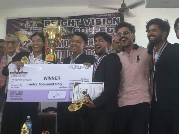 ब्राइट भिजन ल कलेजमा ‘मुटकोर्ट’ सम्पन्न: विद्यार्थीले गरे नमुना अदालतमा बहस