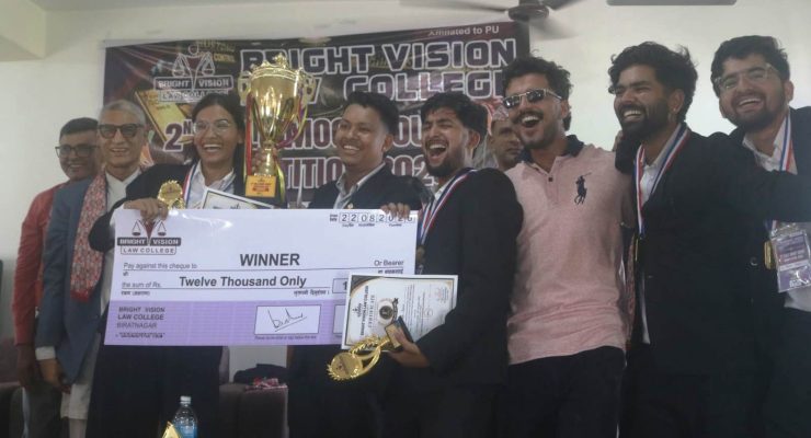ब्राइट भिजन ल कलेजमा ‘मुटकोर्ट’ सम्पन्न: विद्यार्थीले गरे नमुना अदालतमा बहस