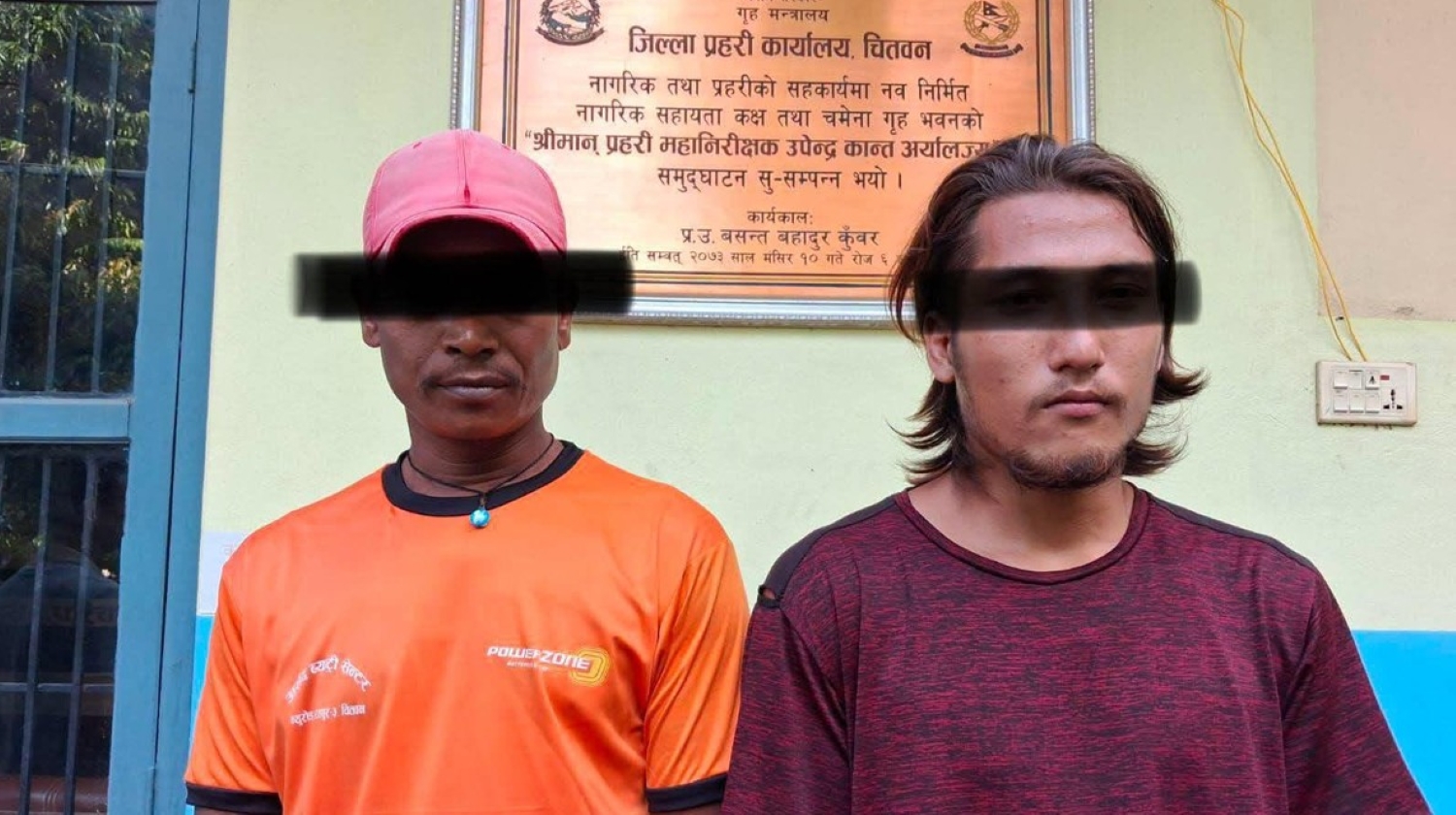 बाढीमा बगेर आएको शवबाट सुनको मुन्द्रा झिक्नेहरू पक्राउ
