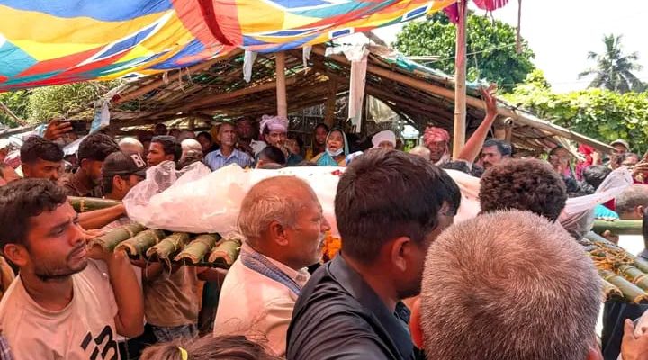 सहिद घोषणापछि रविन्द्र मेहताको अन्त्येष्टि