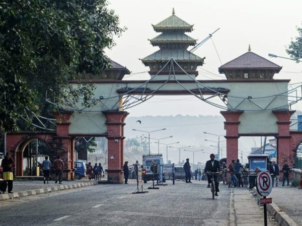 मेचीनगरबाट दुई लाख ६६ हजार बराबरको सामान बरामद
