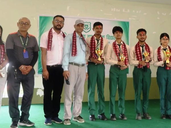 वादविवाद प्रतियोगितामा समीक्षा पौडेल प्रथम