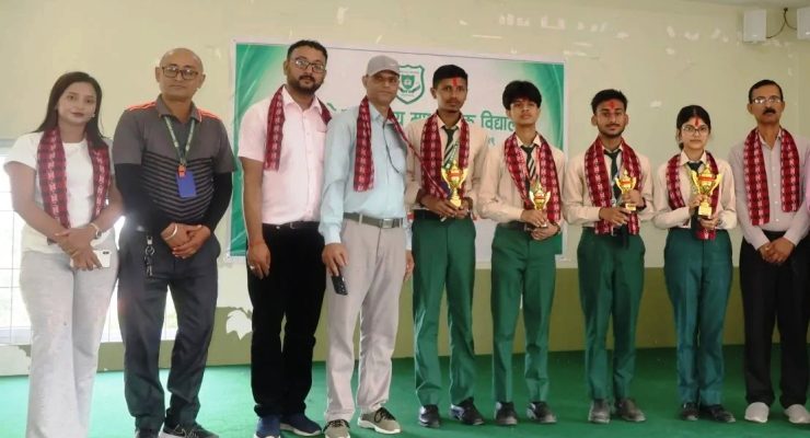 वादविवाद प्रतियोगितामा समीक्षा पौडेल प्रथम 