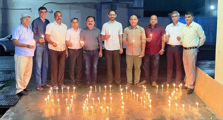 जेनजी सहिदको सम्झनामा मोरङ उद्योग व्यापार संघमा दीप प्रज्वलन