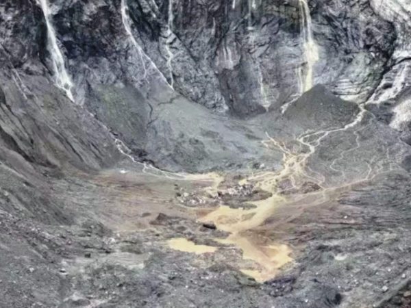 छोचेन खोलाको ताल आसपास हिमनदी खस्ने जोखिम कायमै