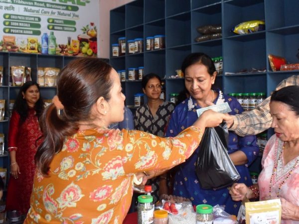 ‘आयो नेचुरल’का उत्पादन उपभोक्ता माझ
