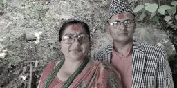 बाढीपछि सम्पर्कविहीन न्यौपाने दम्पतीको अन्त्येष्टि गर्दै परिवार