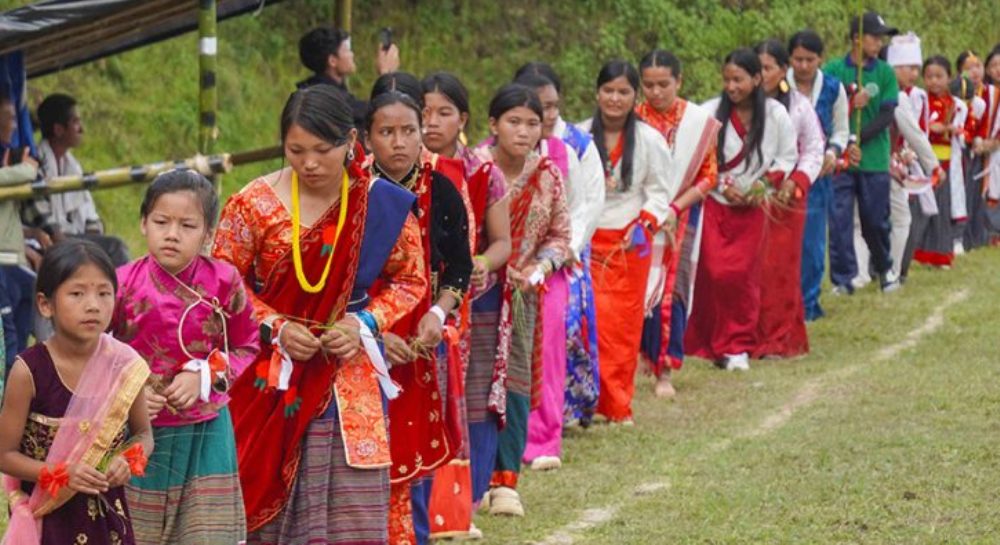 पाँचथरमा मौलिकता झल्काउँदै रोपाइँ जात्रा