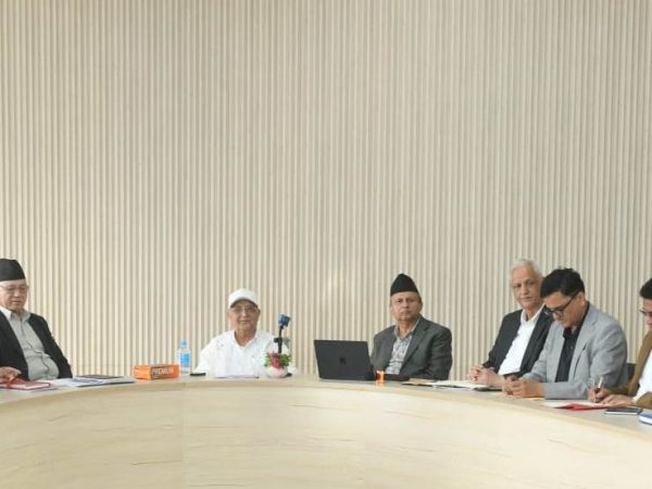 एमाले सचिवालय बैठक सकियो, राष्ट्रिय प्रतिनिधि परिषद् बैठक बोलाउने निर्णय