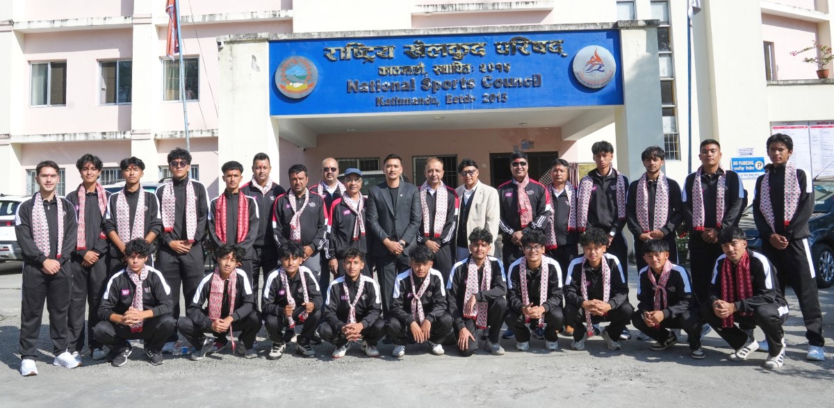 आईएसएफ फुटबल विश्वकपमा सहभागी हुन नेपाली टोली चीन प्रस्थान गर्दै