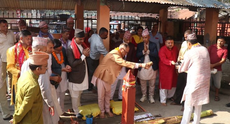विराटनगरमा फूलपाती भित्र्याइयो, यस वर्ष बन्दुकबाट सलामी दिइएन
