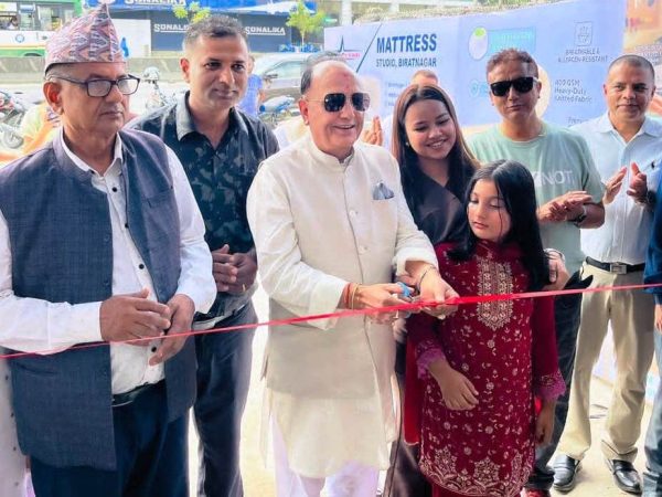 इटहरीपछि विराटनगरमा फोर स्टार म्याट्रेस स्टुडियो